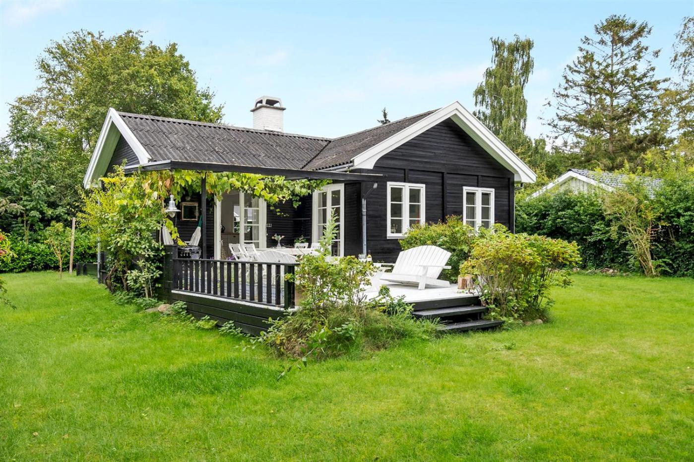 Idyll Summer House In Hornbaek Villa Exterior foto